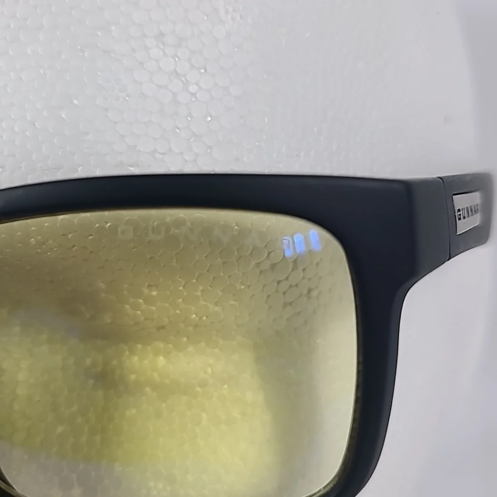GUNNAR - Blue Light Glasses - Intercept - Onyx Frames - Clear Tinted Lens +3.00